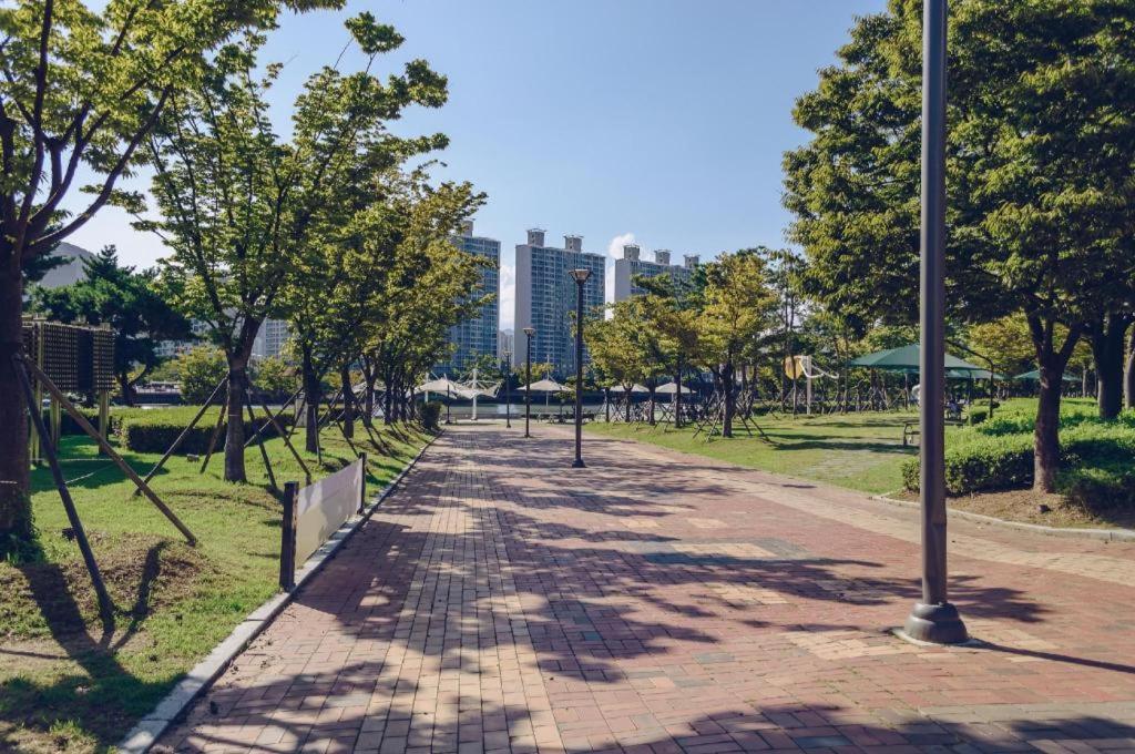Hotel Foret Premier Haeundae Пусан Екстериор снимка