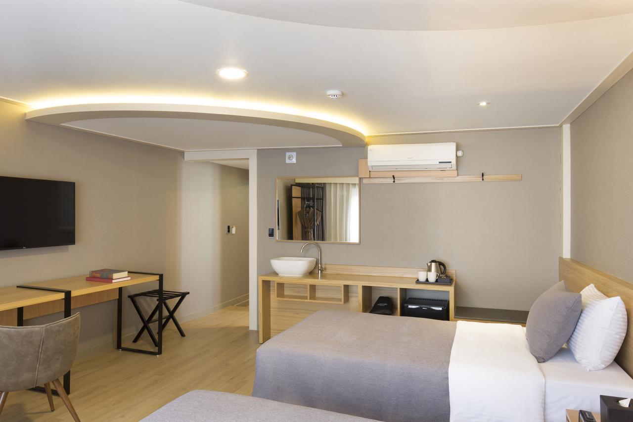Hotel Foret Premier Haeundae Пусан Екстериор снимка