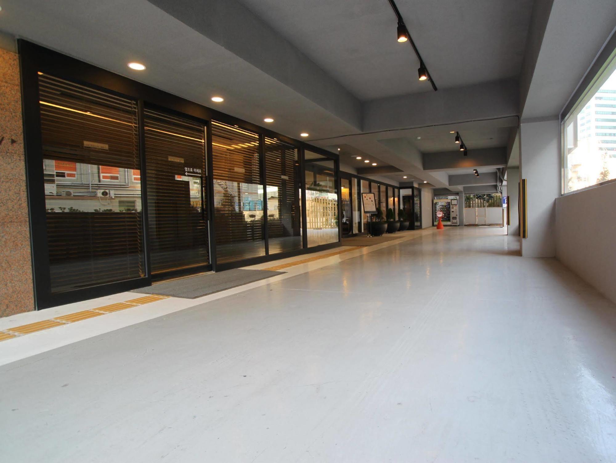 Hotel Foret Premier Haeundae Пусан Екстериор снимка